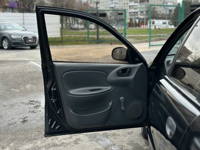 Черный ЗАЗ Ланос, объемом двигателя 1.5 л и пробегом 157 тыс. км за 2300 $, фото 9 на Automoto.ua