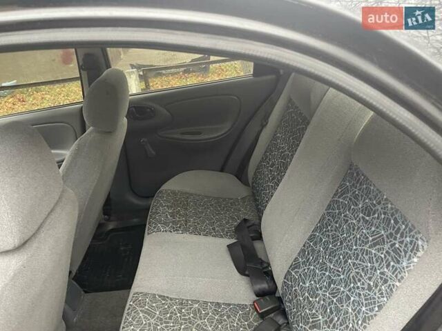 Черный ЗАЗ Ланос, объемом двигателя 1.6 л и пробегом 170 тыс. км за 2400 $, фото 9 на Automoto.ua