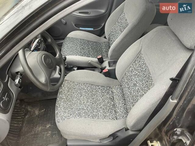 Черный ЗАЗ Ланос, объемом двигателя 1.6 л и пробегом 170 тыс. км за 2400 $, фото 17 на Automoto.ua