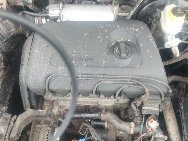 Чорний ЗАЗ Ланос, об'ємом двигуна 1.3 л та пробігом 226 тис. км за 1800 $, фото 6 на Automoto.ua