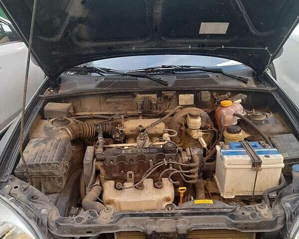 Черный ЗАЗ Ланос, объемом двигателя 1.3 л и пробегом 69 тыс. км за 3500 $, фото 6 на Automoto.ua