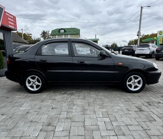 Черный ЗАЗ Ланос, объемом двигателя 1.6 л и пробегом 85 тыс. км за 3700 $, фото 2 на Automoto.ua