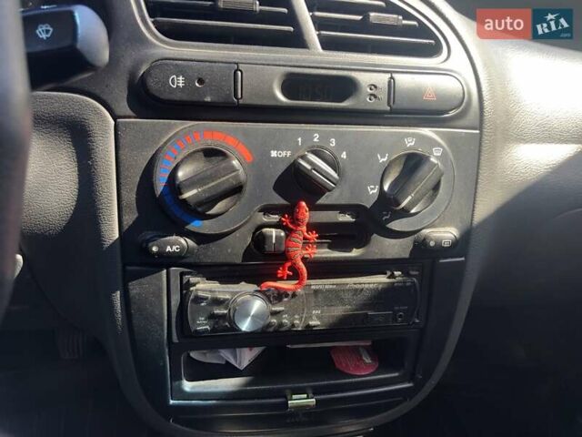 Черный ЗАЗ Ланос, объемом двигателя 1.6 л и пробегом 41 тыс. км за 4000 $, фото 7 на Automoto.ua