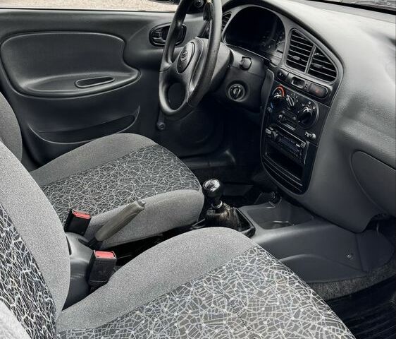 Черный ЗАЗ Ланос, объемом двигателя 1.6 л и пробегом 85 тыс. км за 3700 $, фото 15 на Automoto.ua