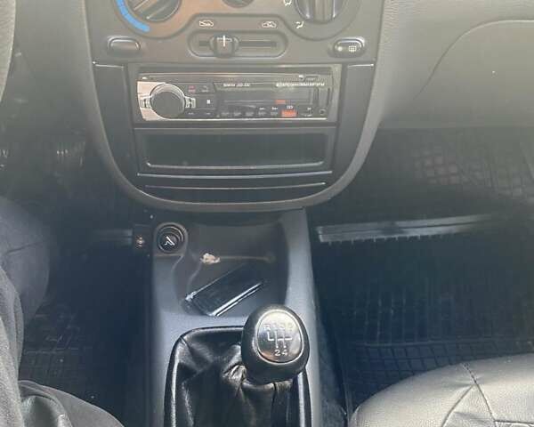 Черный ЗАЗ Ланос, объемом двигателя 1.35 л и пробегом 170 тыс. км за 2100 $, фото 9 на Automoto.ua