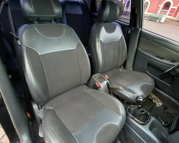 Черный ЗАЗ Ланос, объемом двигателя 1.5 л и пробегом 197 тыс. км за 2999 $, фото 22 на Automoto.ua