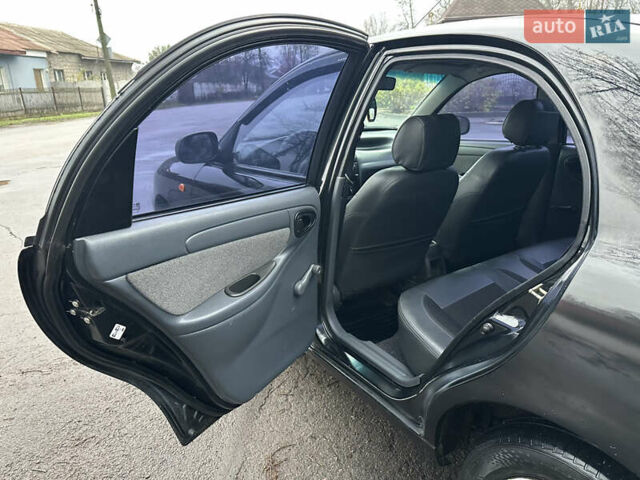 Черный ЗАЗ Ланос, объемом двигателя 1.5 л и пробегом 198 тыс. км за 2999 $, фото 21 на Automoto.ua