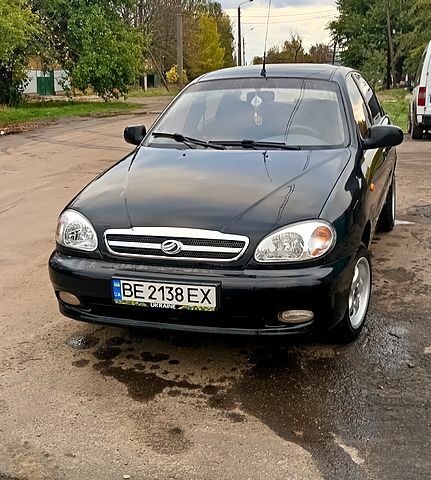 Черный ЗАЗ Ланос, объемом двигателя 1.5 л и пробегом 68 тыс. км за 3300 $, фото 1 на Automoto.ua