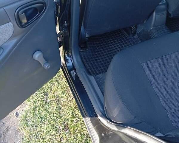 Черный ЗАЗ Ланос, объемом двигателя 1.5 л и пробегом 106 тыс. км за 3200 $, фото 32 на Automoto.ua