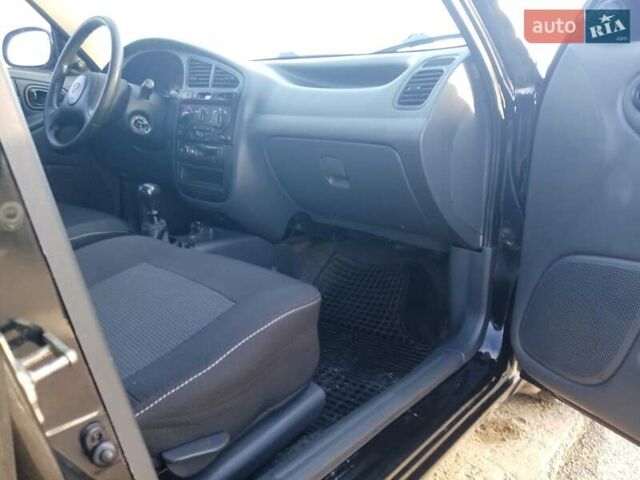 Черный ЗАЗ Ланос, объемом двигателя 1.5 л и пробегом 106 тыс. км за 3200 $, фото 10 на Automoto.ua