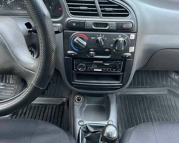 Черный ЗАЗ Ланос, объемом двигателя 1.5 л и пробегом 115 тыс. км за 4500 $, фото 5 на Automoto.ua