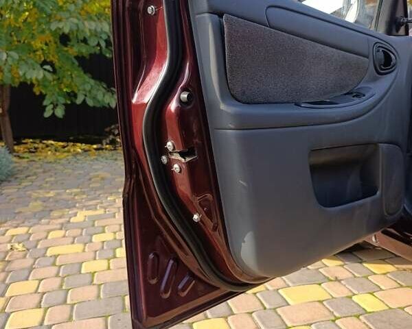 Червоний ЗАЗ Ланос, об'ємом двигуна 1.5 л та пробігом 98 тис. км за 1800 $, фото 3 на Automoto.ua