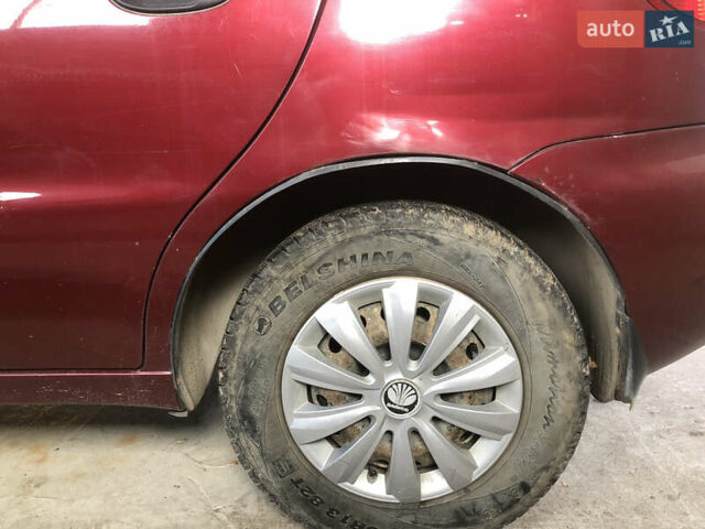 Красный ЗАЗ Ланос, объемом двигателя 1.5 л и пробегом 35 тыс. км за 3500 $, фото 24 на Automoto.ua