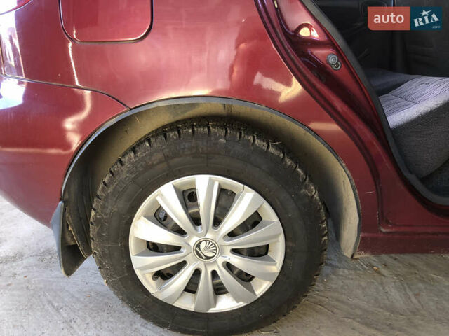 Красный ЗАЗ Ланос, объемом двигателя 1.5 л и пробегом 35 тыс. км за 3500 $, фото 26 на Automoto.ua