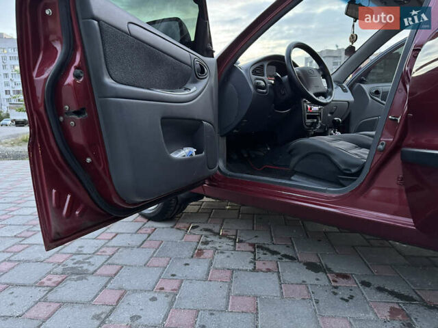 Красный ЗАЗ Ланос, объемом двигателя 1.5 л и пробегом 110 тыс. км за 4250 $, фото 2 на Automoto.ua