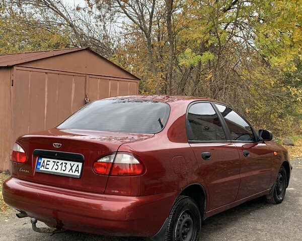 Красный ЗАЗ Ланос, объемом двигателя 1.5 л и пробегом 370 тыс. км за 2550 $, фото 3 на Automoto.ua