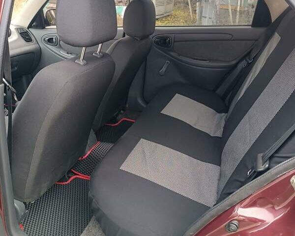 Червоний ЗАЗ Ланос, об'ємом двигуна 1.5 л та пробігом 200 тис. км за 2650 $, фото 9 на Automoto.ua