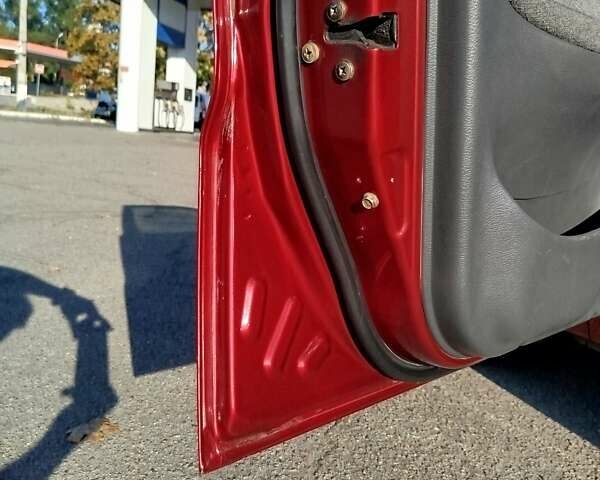 Червоний ЗАЗ Ланос, об'ємом двигуна 1.5 л та пробігом 237 тис. км за 2400 $, фото 19 на Automoto.ua