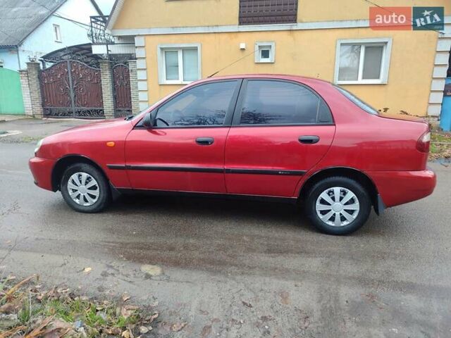 Красный ЗАЗ Ланос, объемом двигателя 1.39 л и пробегом 254 тыс. км за 1500 $, фото 1 на Automoto.ua