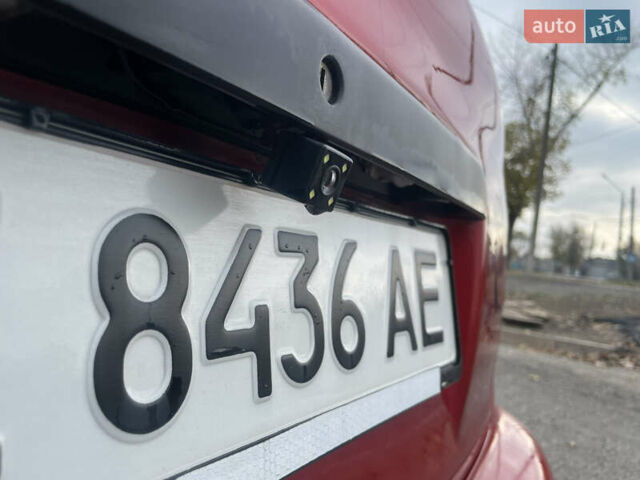 Красный ЗАЗ Ланос, объемом двигателя 1.39 л и пробегом 180 тыс. км за 1750 $, фото 10 на Automoto.ua