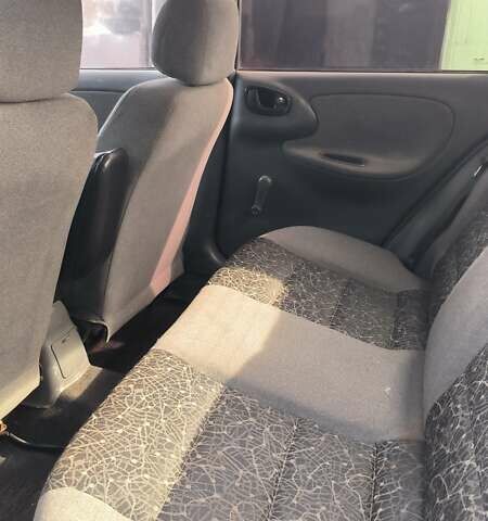 Червоний ЗАЗ Ланос, об'ємом двигуна 1.4 л та пробігом 212 тис. км за 2300 $, фото 5 на Automoto.ua