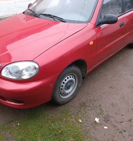 Красный ЗАЗ Ланос, объемом двигателя 1.4 л и пробегом 180 тыс. км за 2450 $, фото 1 на Automoto.ua