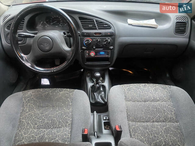 Красный ЗАЗ Ланос, объемом двигателя 1.5 л и пробегом 200 тыс. км за 1950 $, фото 13 на Automoto.ua