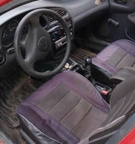 Красный ЗАЗ Ланос, объемом двигателя 1.4 л и пробегом 180 тыс. км за 2450 $, фото 4 на Automoto.ua