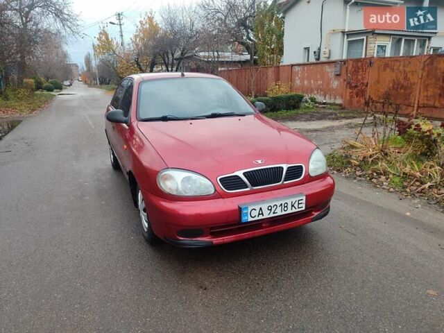 Красный ЗАЗ Ланос, объемом двигателя 1.39 л и пробегом 254 тыс. км за 1500 $, фото 6 на Automoto.ua