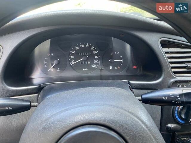 Червоний ЗАЗ Ланос, об'ємом двигуна 1.5 л та пробігом 206 тис. км за 2250 $, фото 5 на Automoto.ua