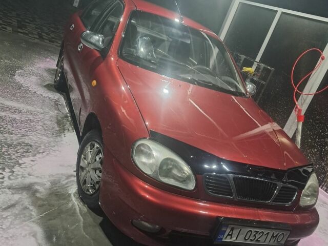 Красный ЗАЗ Ланос, объемом двигателя 1.4 л и пробегом 270 тыс. км за 1150 $, фото 1 на Automoto.ua