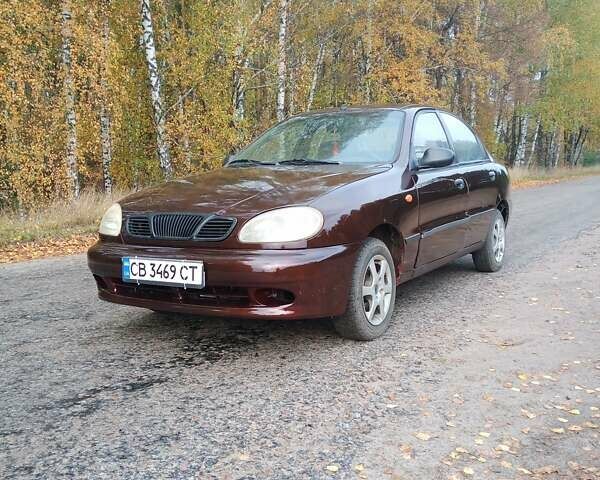 Красный ЗАЗ Ланос, объемом двигателя 1.39 л и пробегом 190 тыс. км за 1850 $, фото 1 на Automoto.ua