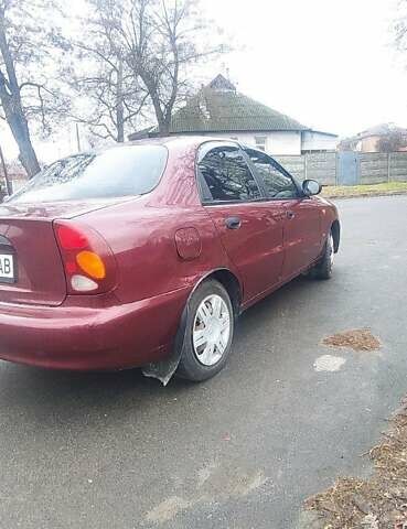 Красный ЗАЗ Ланос, объемом двигателя 1.5 л и пробегом 214 тыс. км за 2650 $, фото 7 на Automoto.ua