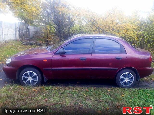 Червоний ЗАЗ Ланос, об'ємом двигуна 1.6 л та пробігом 227 тис. км за 2000 $, фото 1 на Automoto.ua