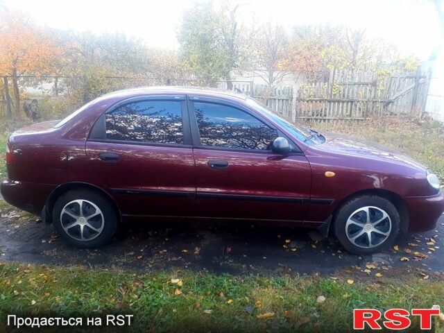 Червоний ЗАЗ Ланос, об'ємом двигуна 1.6 л та пробігом 227 тис. км за 2000 $, фото 3 на Automoto.ua