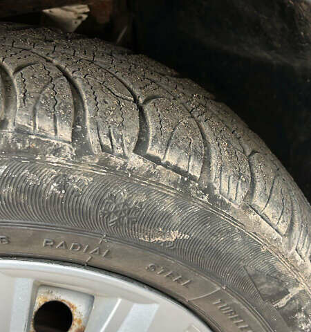 Красный ЗАЗ Ланос, объемом двигателя 1.39 л и пробегом 123 тыс. км за 3000 $, фото 1 на Automoto.ua