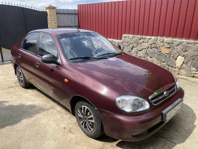 Красный ЗАЗ Ланос, объемом двигателя 1.5 л и пробегом 65 тыс. км за 3100 $, фото 1 на Automoto.ua