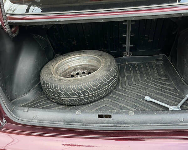 Красный ЗАЗ Ланос, объемом двигателя 1.39 л и пробегом 123 тыс. км за 3000 $, фото 3 на Automoto.ua