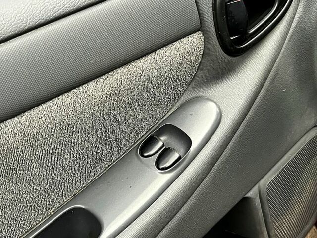 Красный ЗАЗ Ланос, объемом двигателя 1.5 л и пробегом 74 тыс. км за 3200 $, фото 7 на Automoto.ua