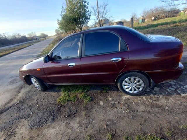 Красный ЗАЗ Ланос, объемом двигателя 1.5 л и пробегом 175 тыс. км за 2900 $, фото 4 на Automoto.ua