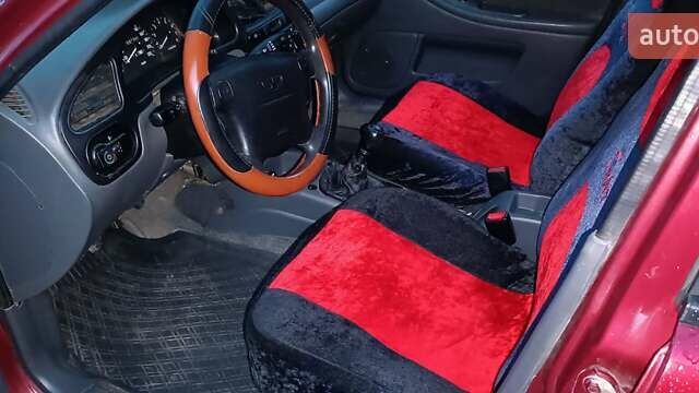 Червоний ЗАЗ Ланос, об'ємом двигуна 1.5 л та пробігом 203 тис. км за 1800 $, фото 10 на Automoto.ua