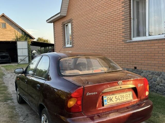 Красный ЗАЗ Ланос, объемом двигателя 1.5 л и пробегом 250 тыс. км за 1799 $, фото 3 на Automoto.ua