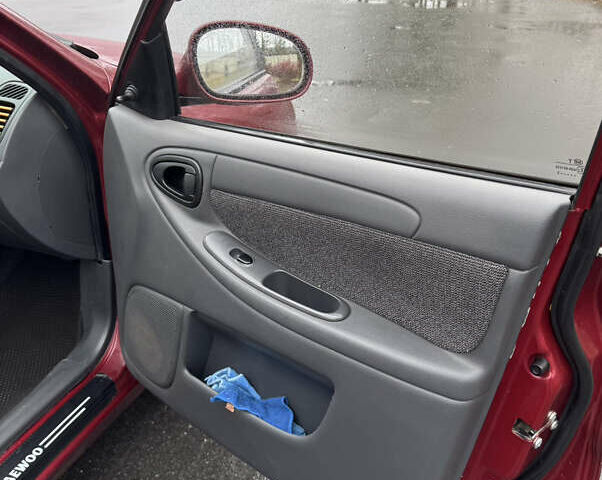 Красный ЗАЗ Ланос, объемом двигателя 1.5 л и пробегом 98 тыс. км за 3300 $, фото 17 на Automoto.ua