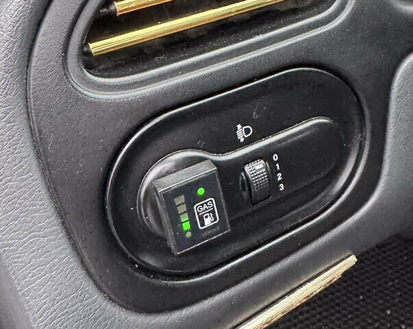 Красный ЗАЗ Ланос, объемом двигателя 1.5 л и пробегом 98 тыс. км за 3300 $, фото 11 на Automoto.ua