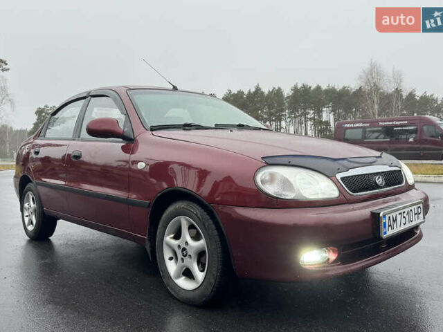 Красный ЗАЗ Ланос, объемом двигателя 1.5 л и пробегом 98 тыс. км за 3300 $, фото 5 на Automoto.ua