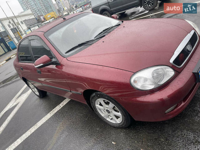 Красный ЗАЗ Ланос, объемом двигателя 1.5 л и пробегом 64 тыс. км за 3700 $, фото 2 на Automoto.ua