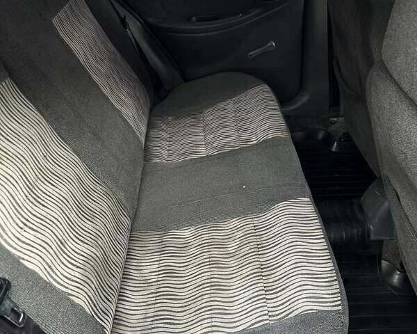 Красный ЗАЗ Ланос, объемом двигателя 1.5 л и пробегом 99 тыс. км за 2450 $, фото 7 на Automoto.ua