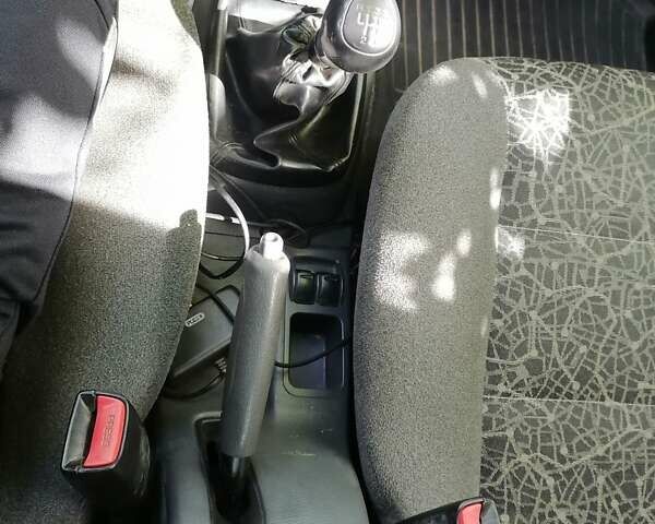 ЗАЗ Ланос, объемом двигателя 1.39 л и пробегом 206 тыс. км за 2000 $, фото 8 на Automoto.ua