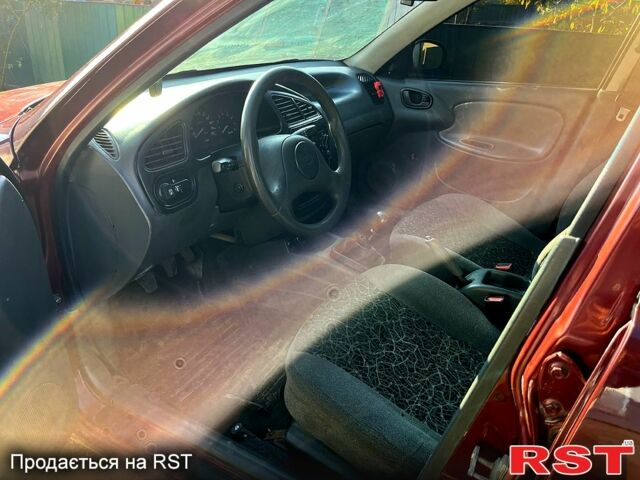 ЗАЗ Ланос, объемом двигателя 1.5 л и пробегом 205 тыс. км за 2000 $, фото 10 на Automoto.ua