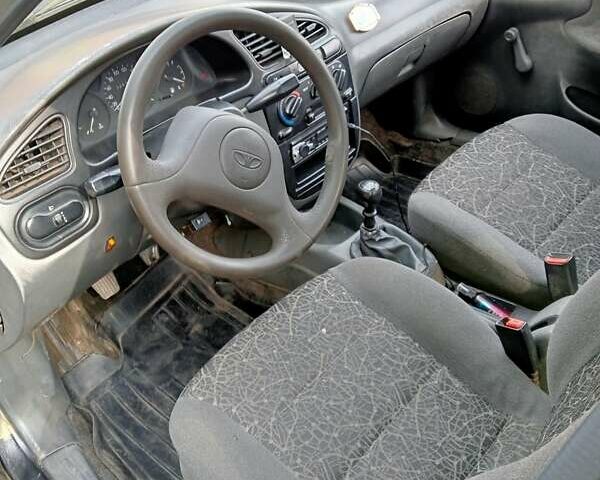 ЗАЗ Ланос, объемом двигателя 1.4 л и пробегом 300 тыс. км за 2000 $, фото 1 на Automoto.ua